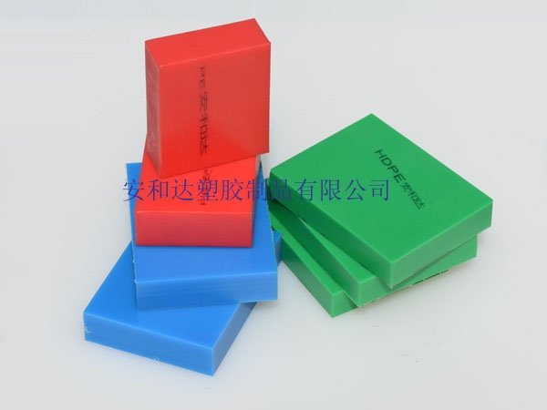 PE板為什么需要做多點(diǎn)錨固？